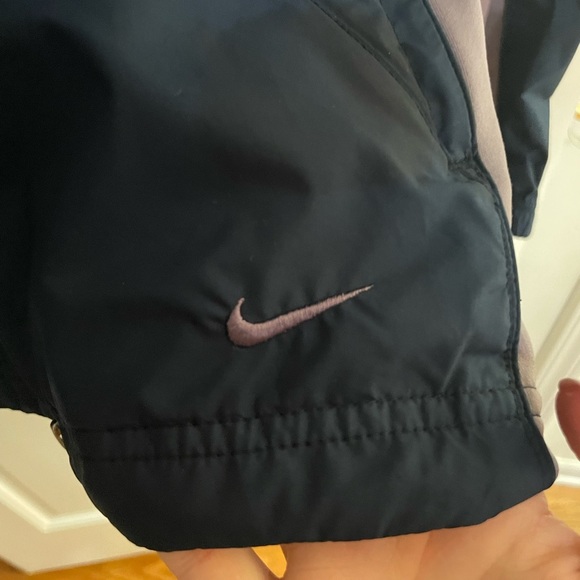 Nike Reflective Navy and Purple Windbreaker Zip Up Jacket Size S - Picture 6 of 6